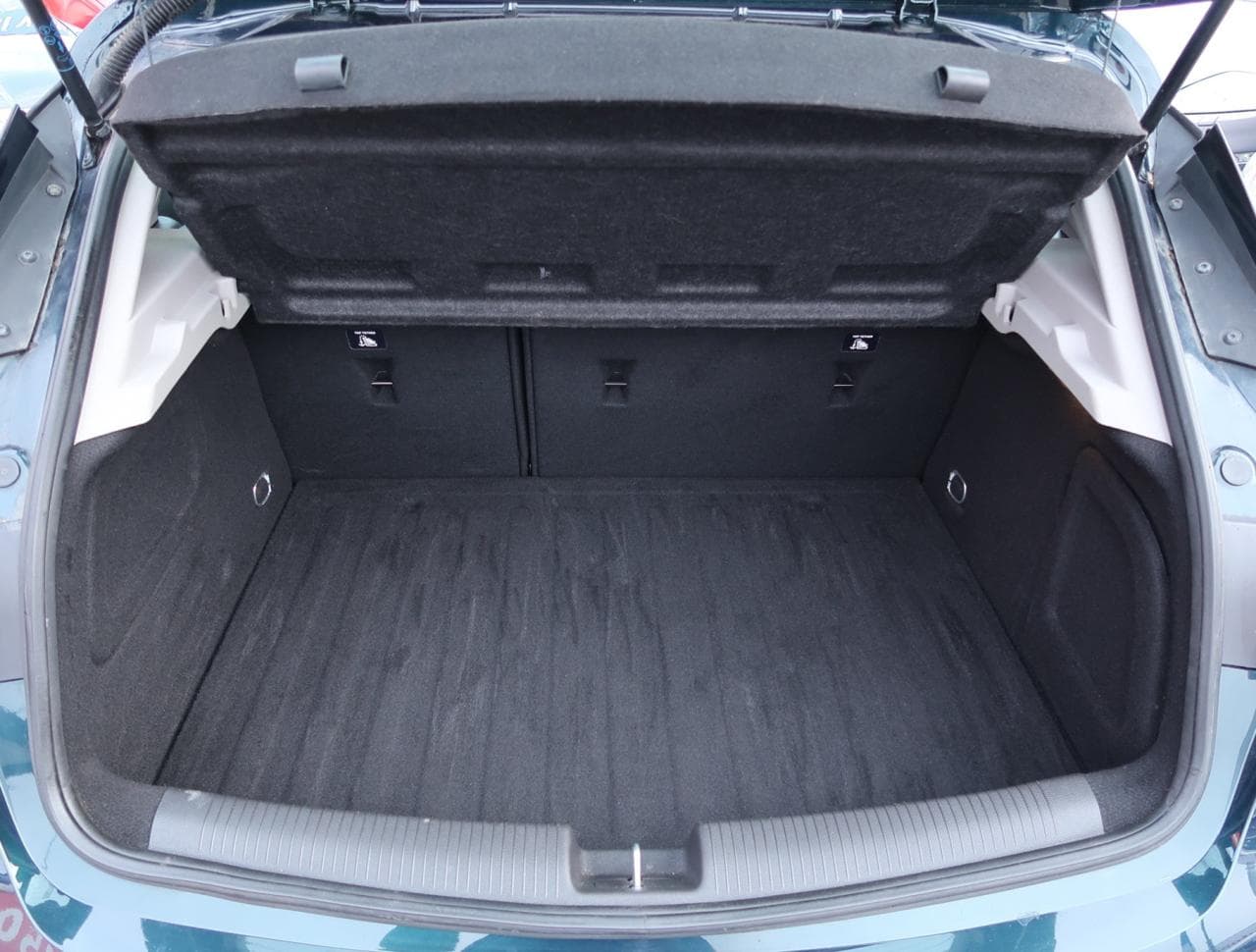 2016 Opel Astra - 19