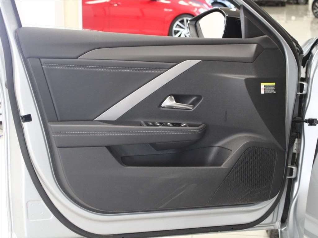 2025 Opel ASTRA - 17