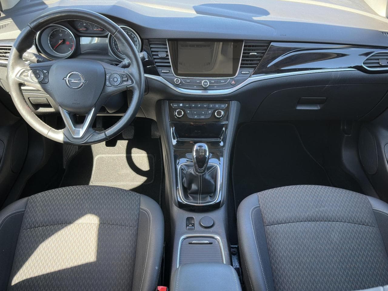2018 Opel ASTRA - 8