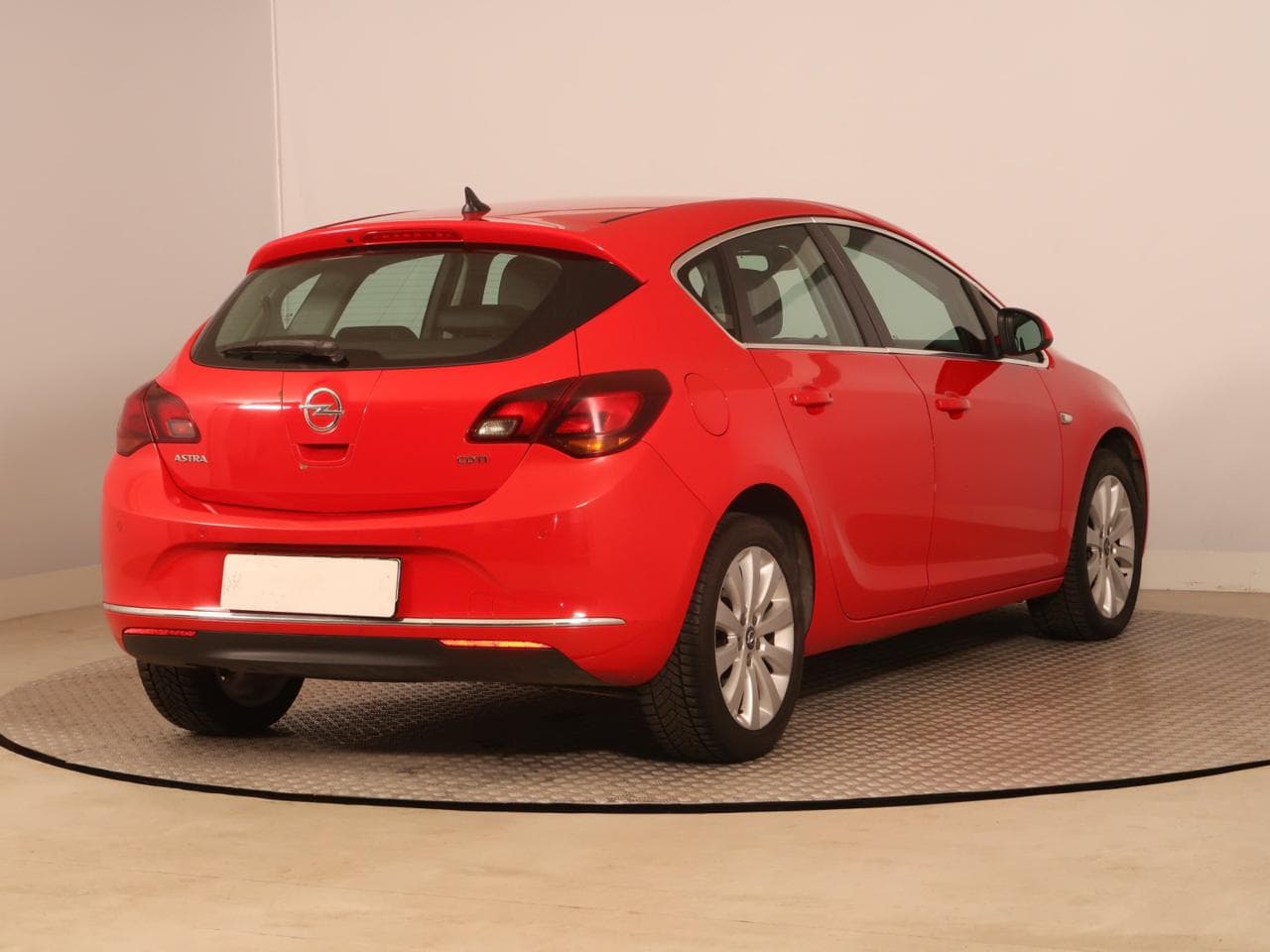 2014 Opel ASTRA - 12