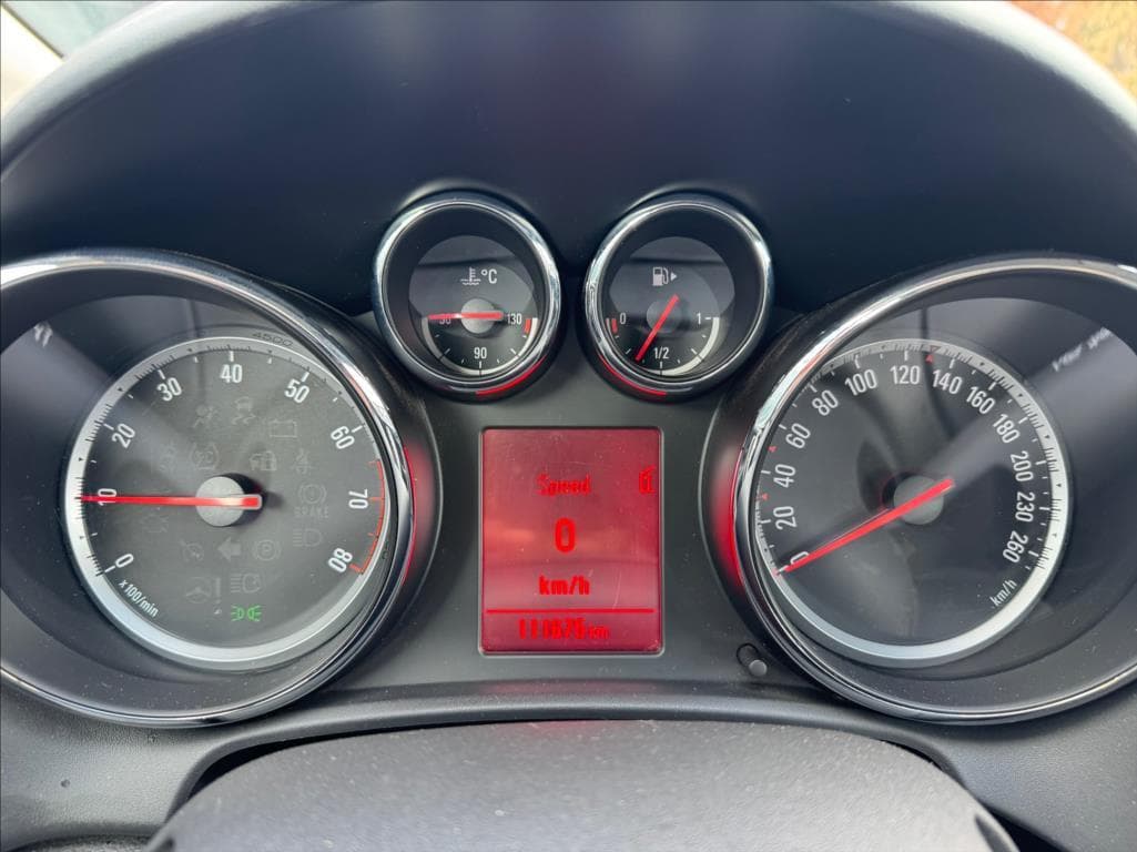 2012 Opel ASTRA - 17