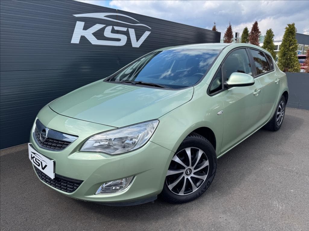 2012 Opel ASTRA