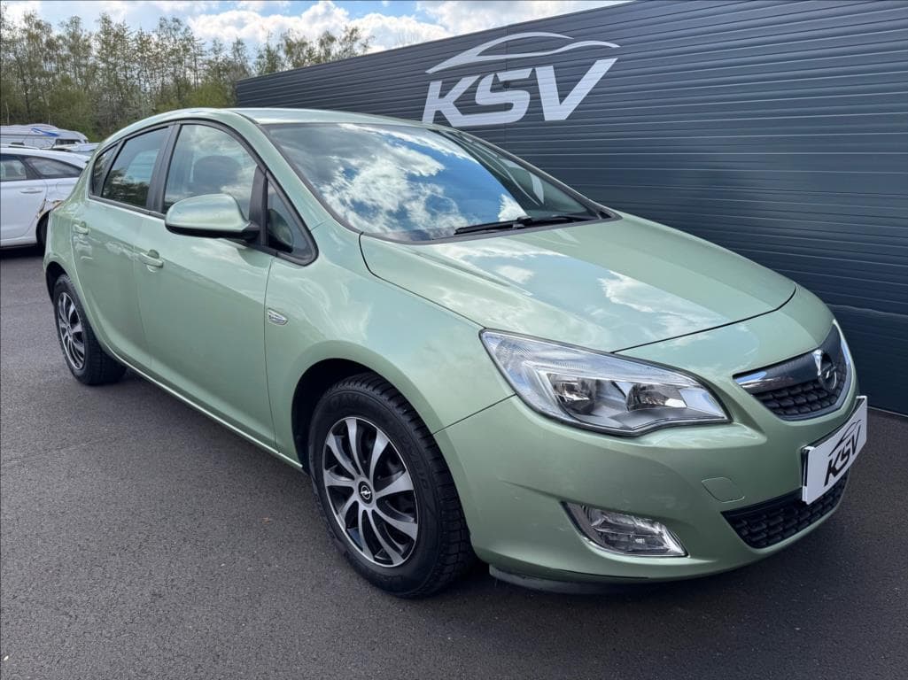 2012 Opel ASTRA - 5