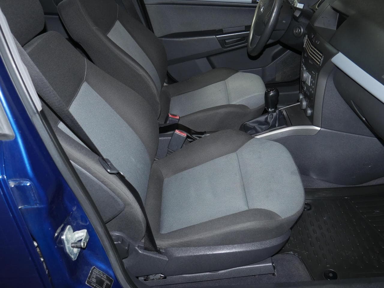 2005 Opel ASTRA - 12