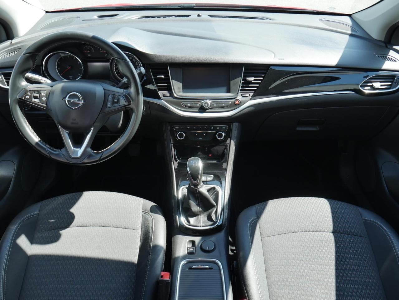 2016 Opel ASTRA - 14