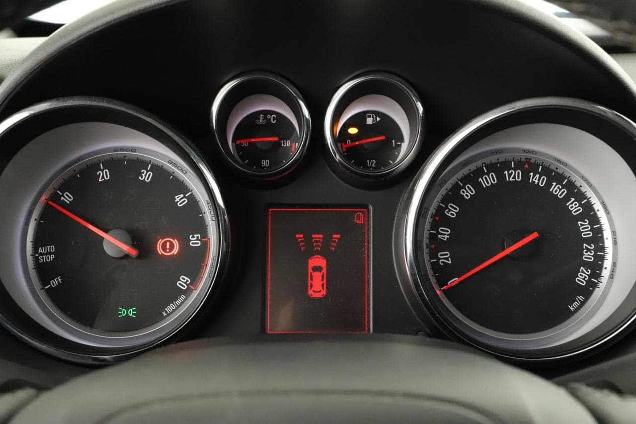2015 Opel ASTRA - 14