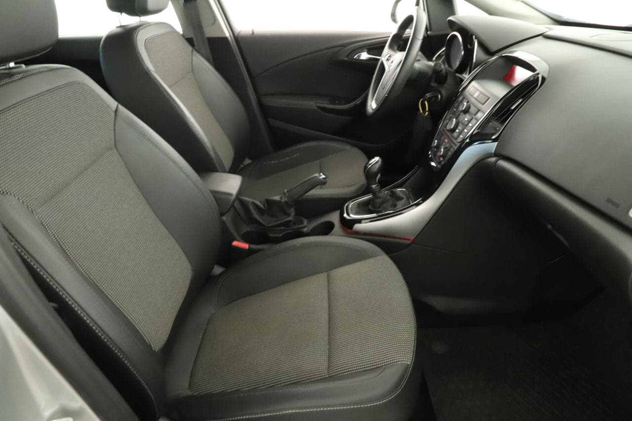 2015 Opel ASTRA - 10