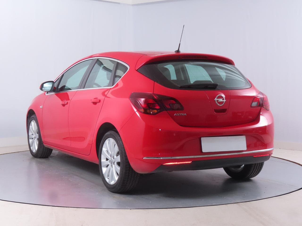 2014 Opel ASTRA - 5