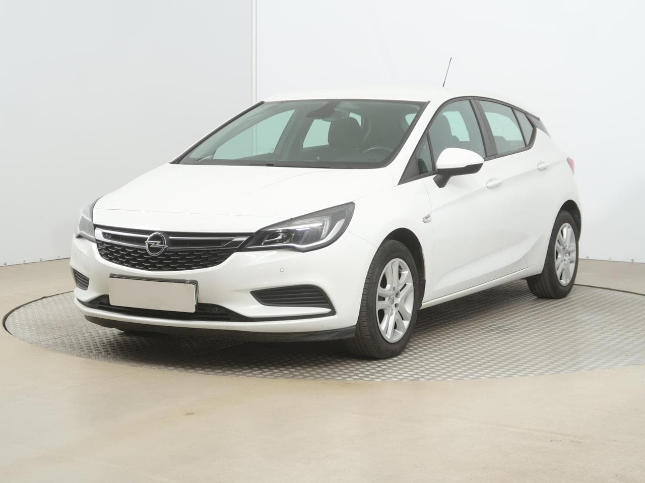 2017 Opel ASTRA - 3