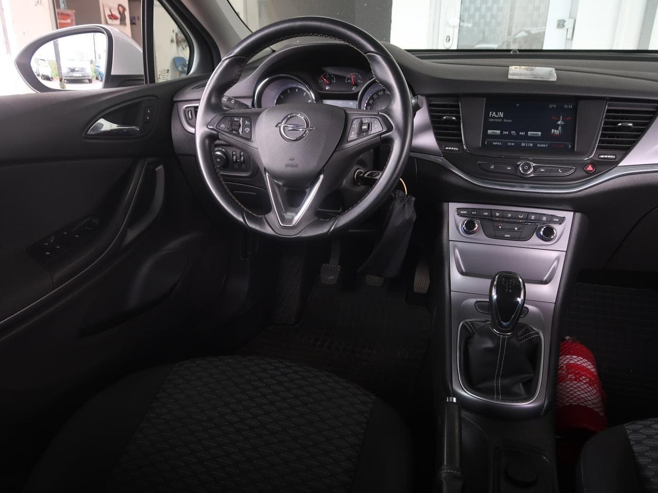 2017 Opel ASTRA - 9