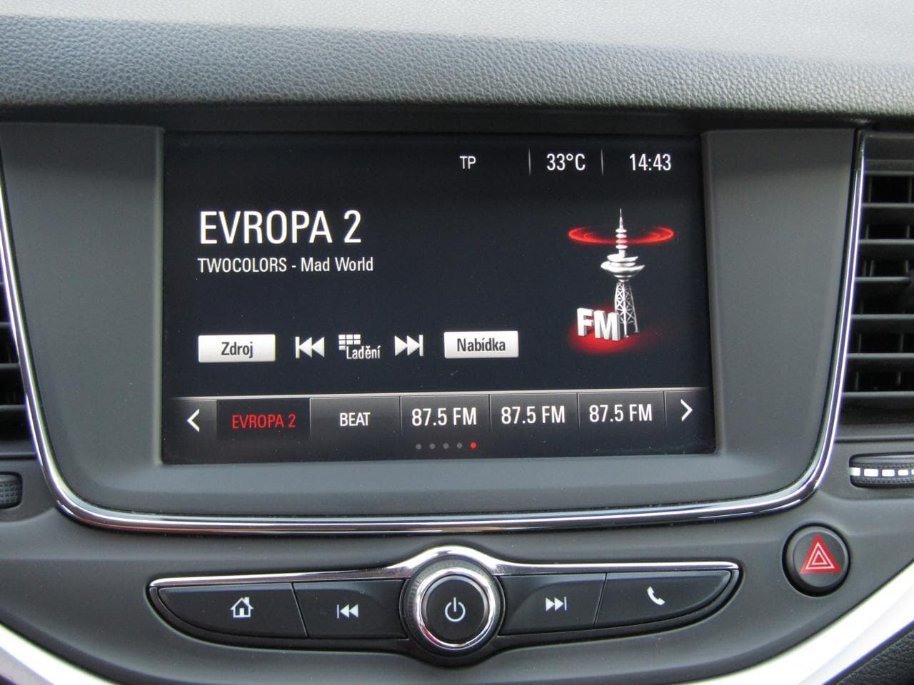 2017 Opel ASTRA - 15