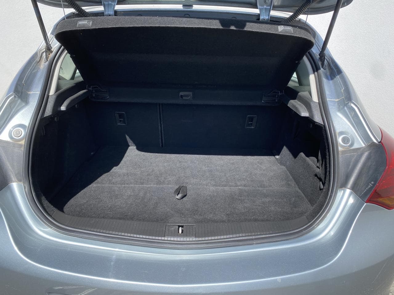 2010 Opel ASTRA - 7