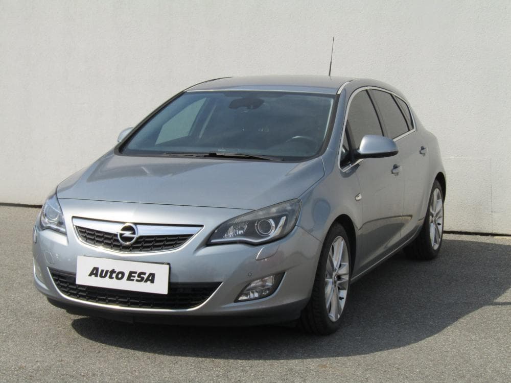 2010 Opel ASTRA - 3