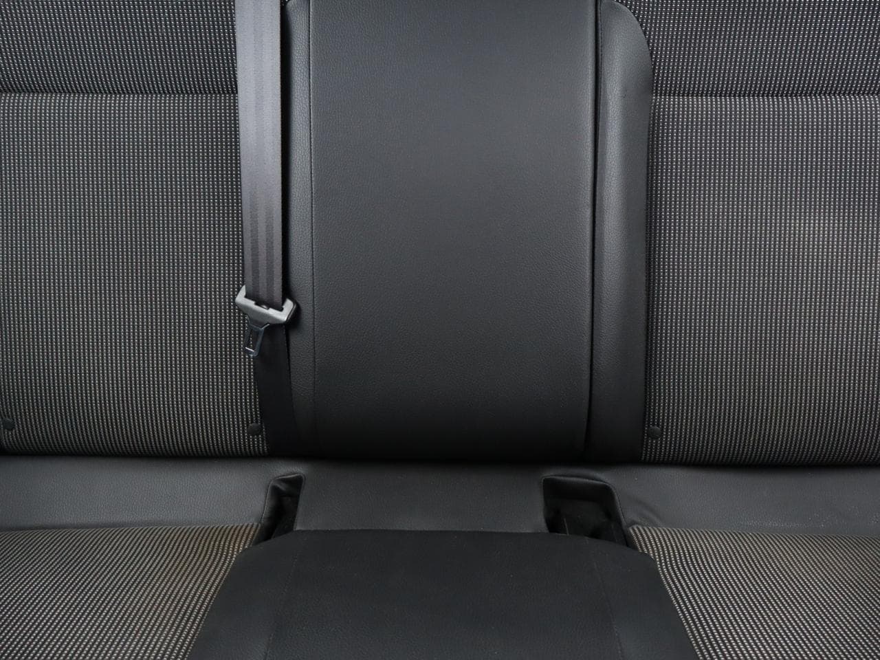 2015 Opel ASTRA - 18