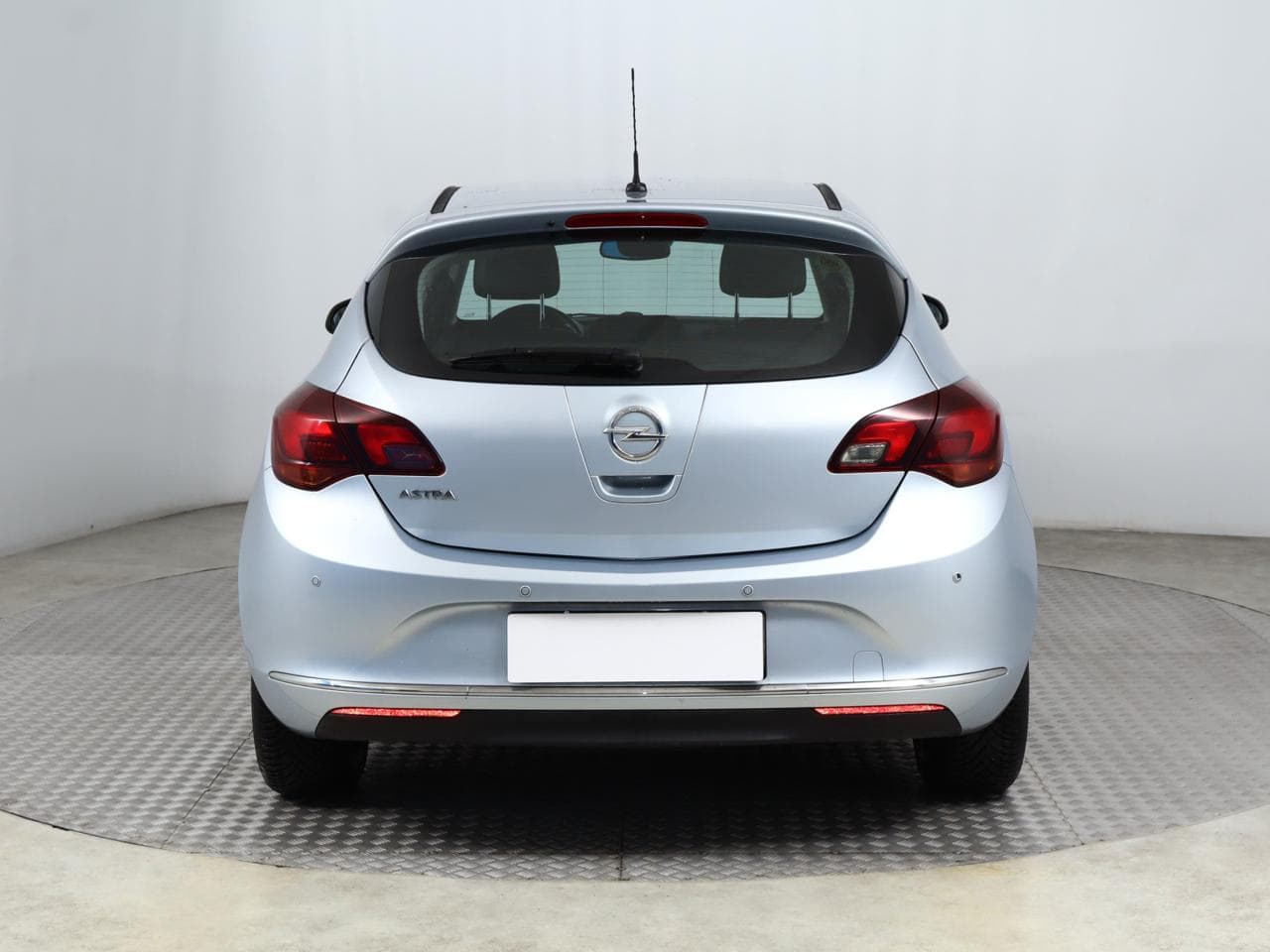 2015 Opel ASTRA - 9