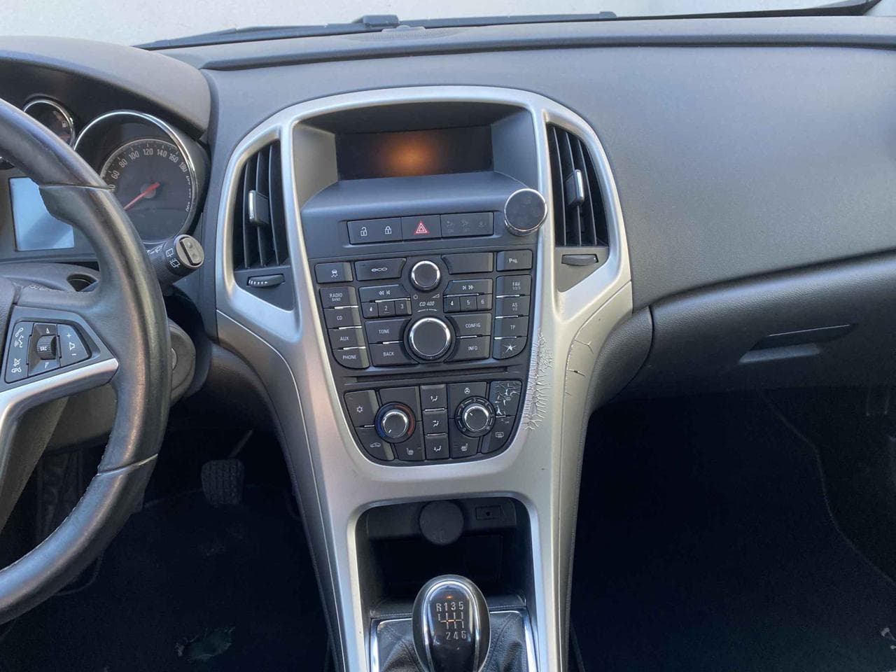 2013 Opel ASTRA - 23