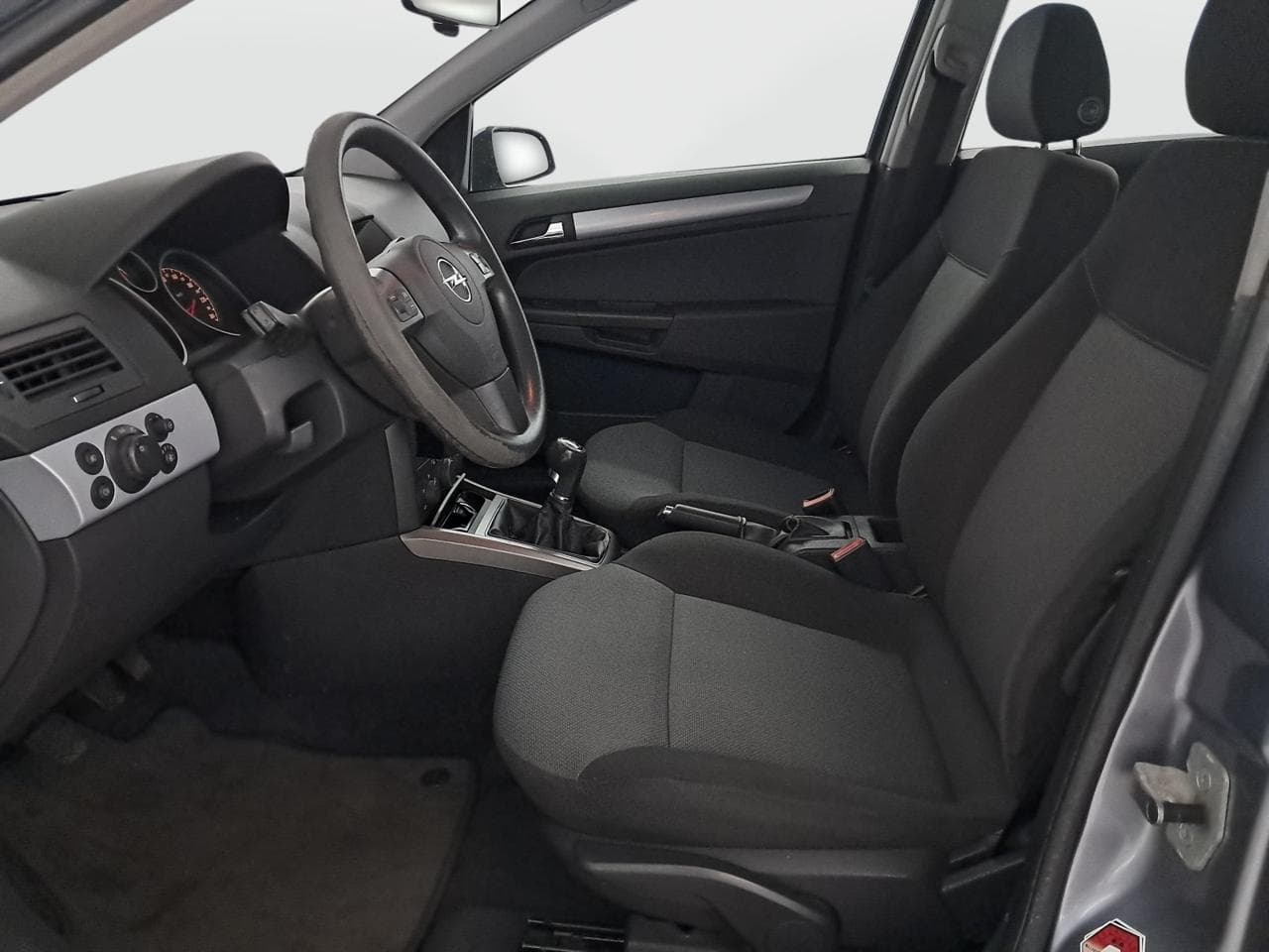 2005 Opel ASTRA - 30