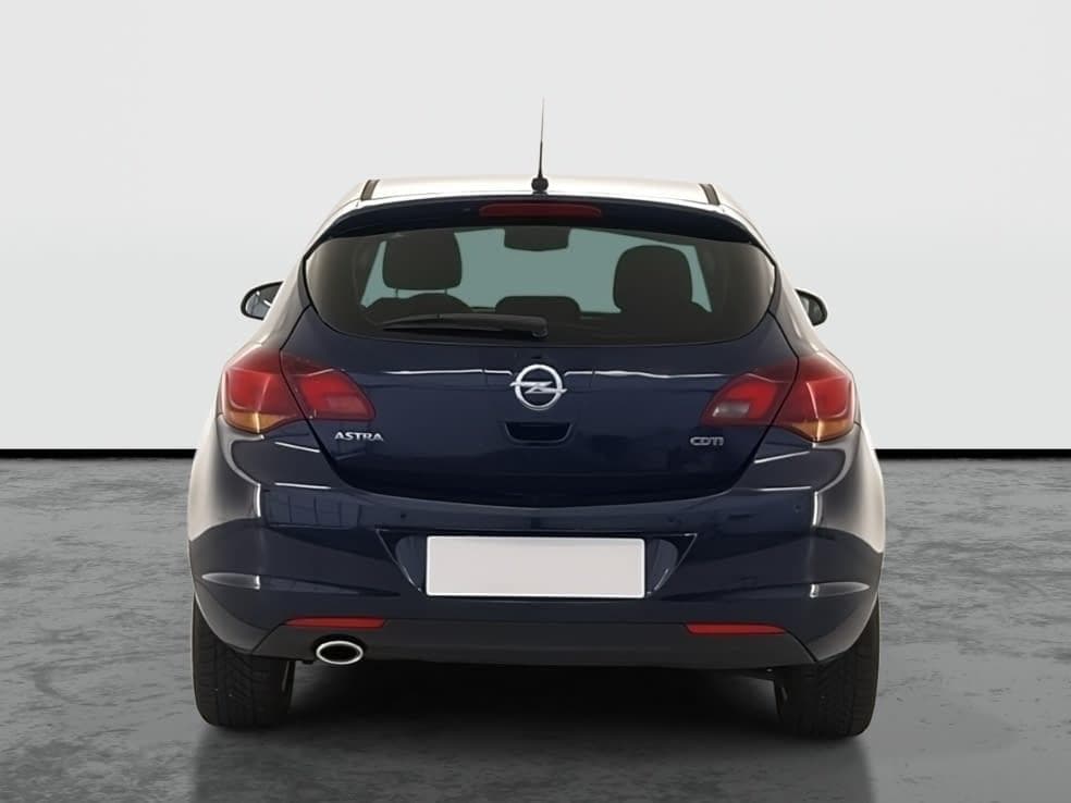 2010 Opel ASTRA - 11
