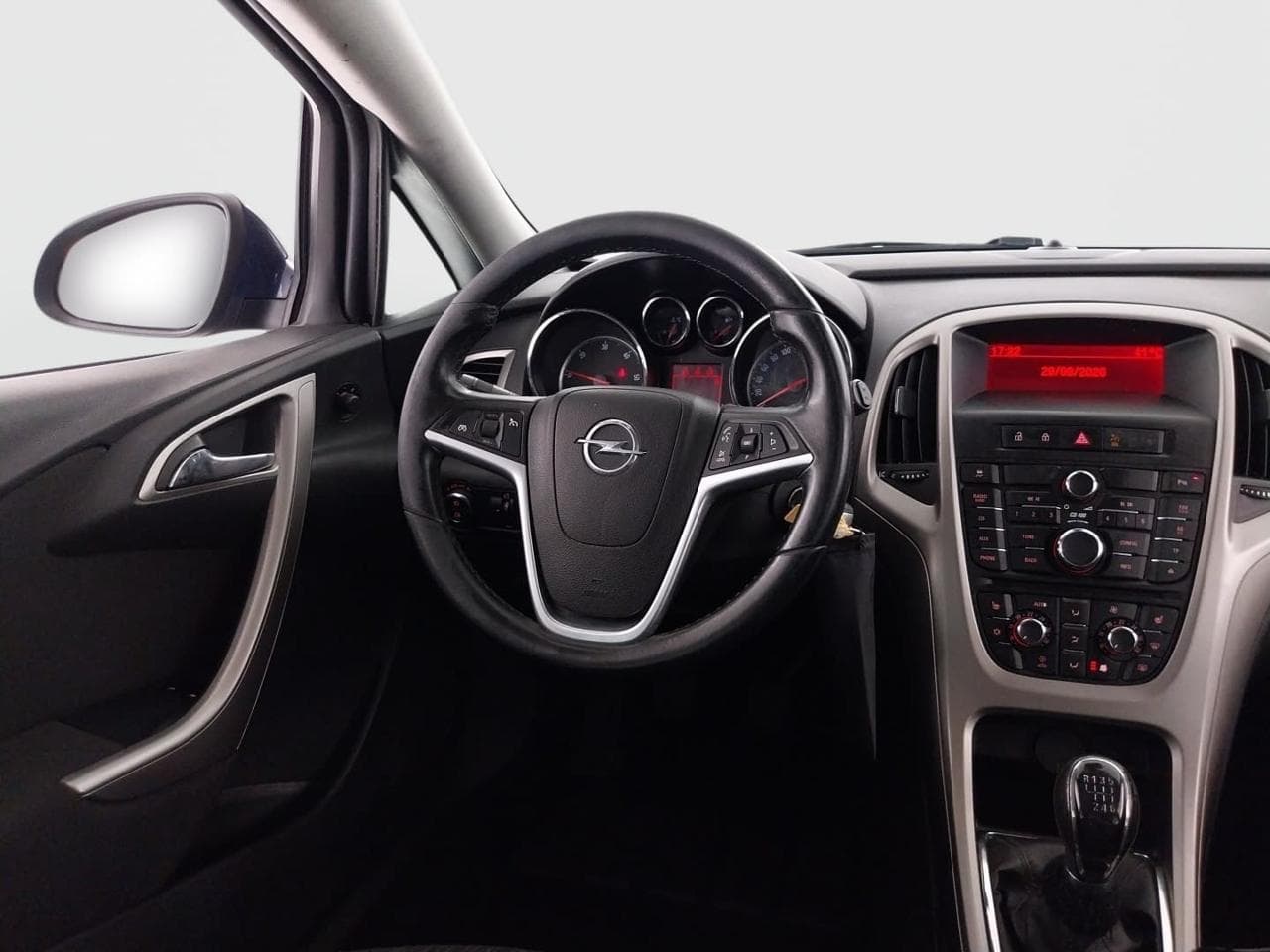 2010 Opel ASTRA - 17