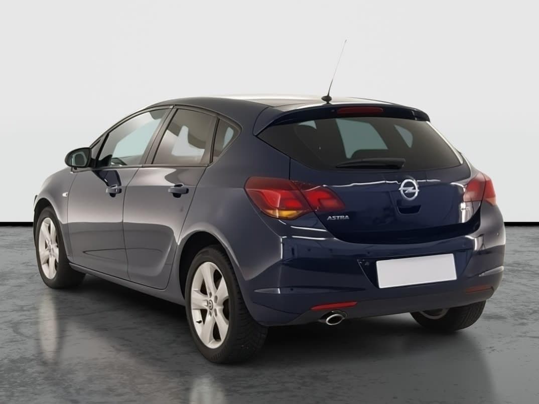2010 Opel ASTRA - 9