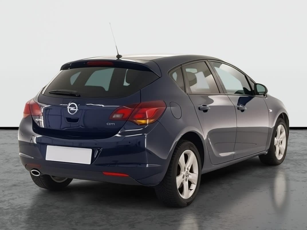 2010 Opel ASTRA - 13