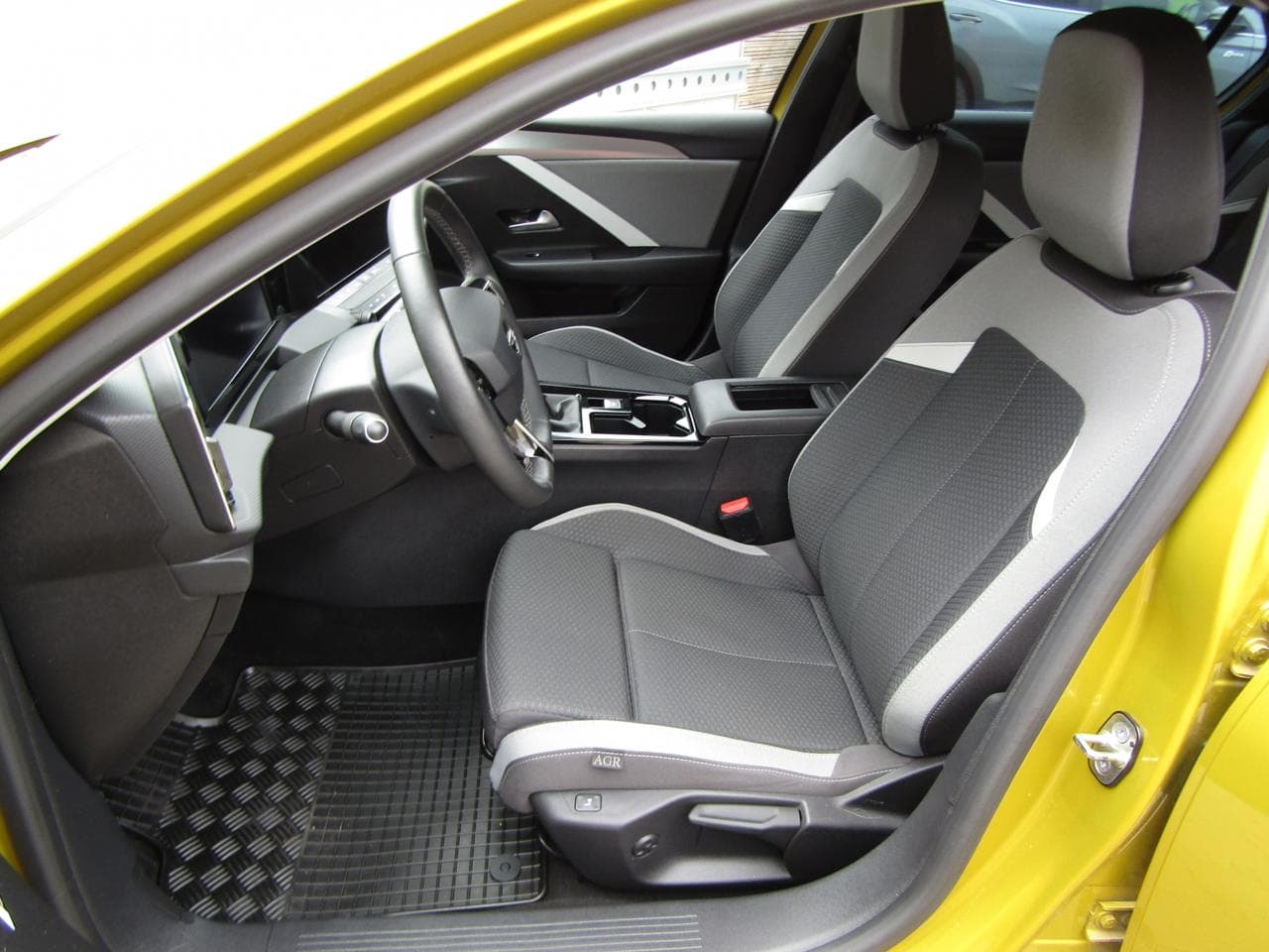 2024 Opel ASTRA - 9