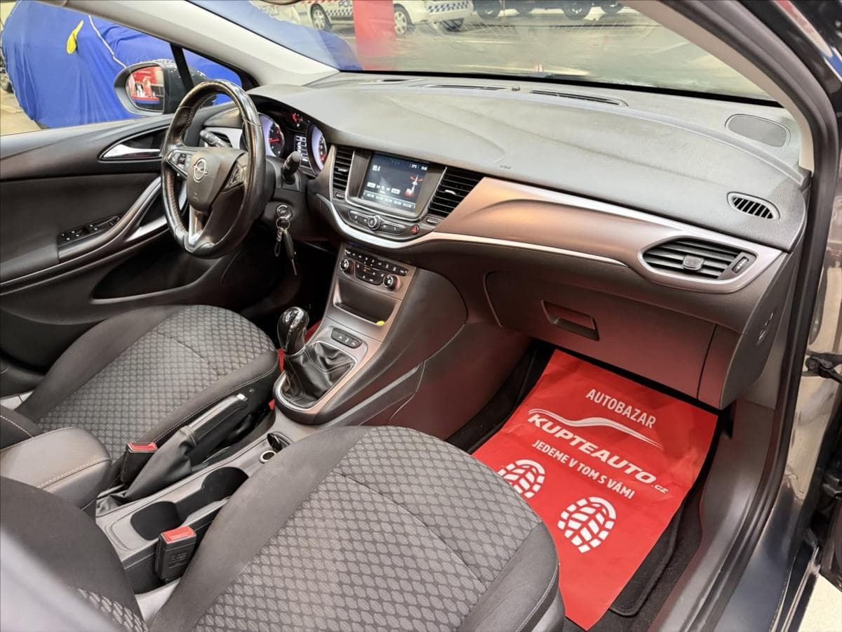2016 Opel ASTRA - 13