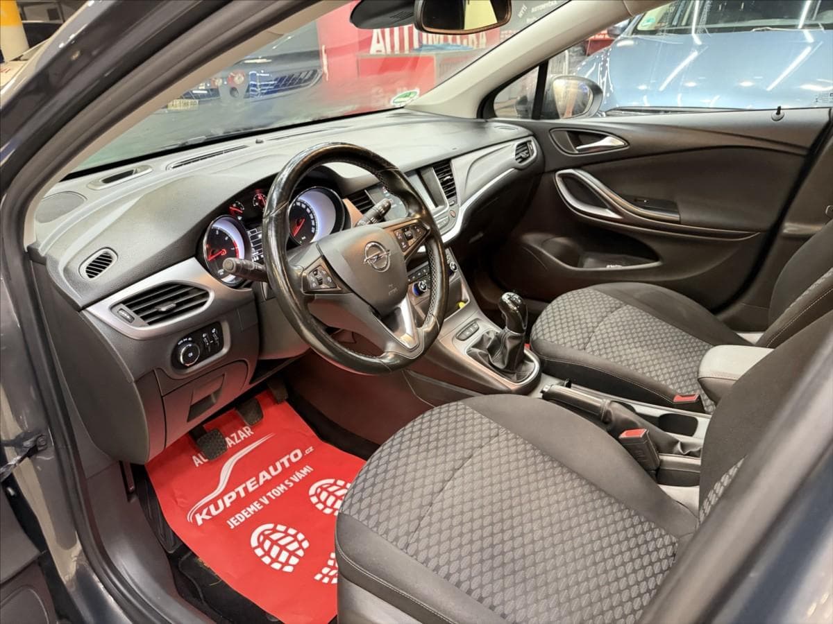 2016 Opel ASTRA - 16