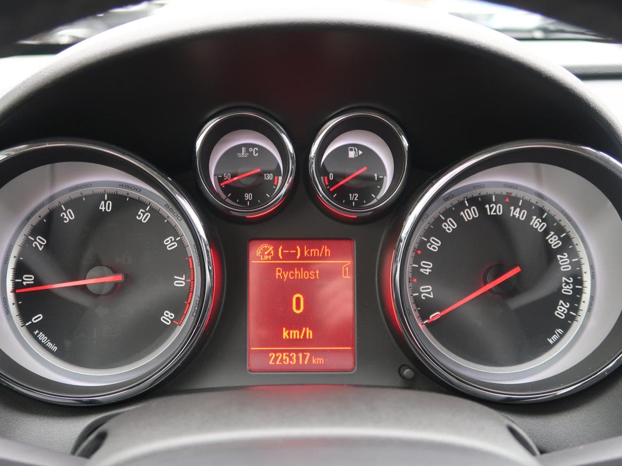 2013 Opel Astra - 17