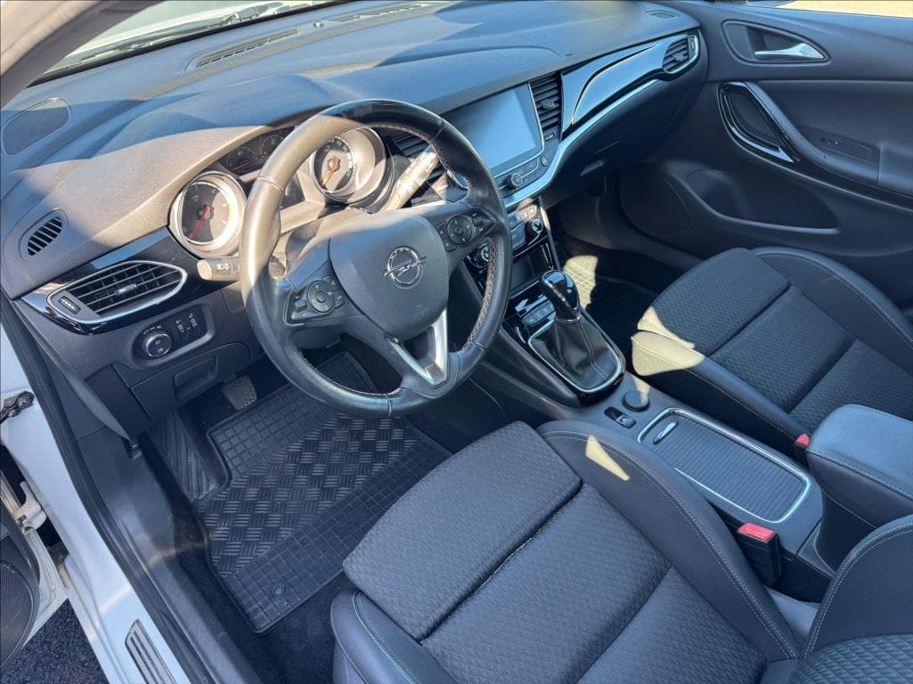 2019 Opel ASTRA - 13