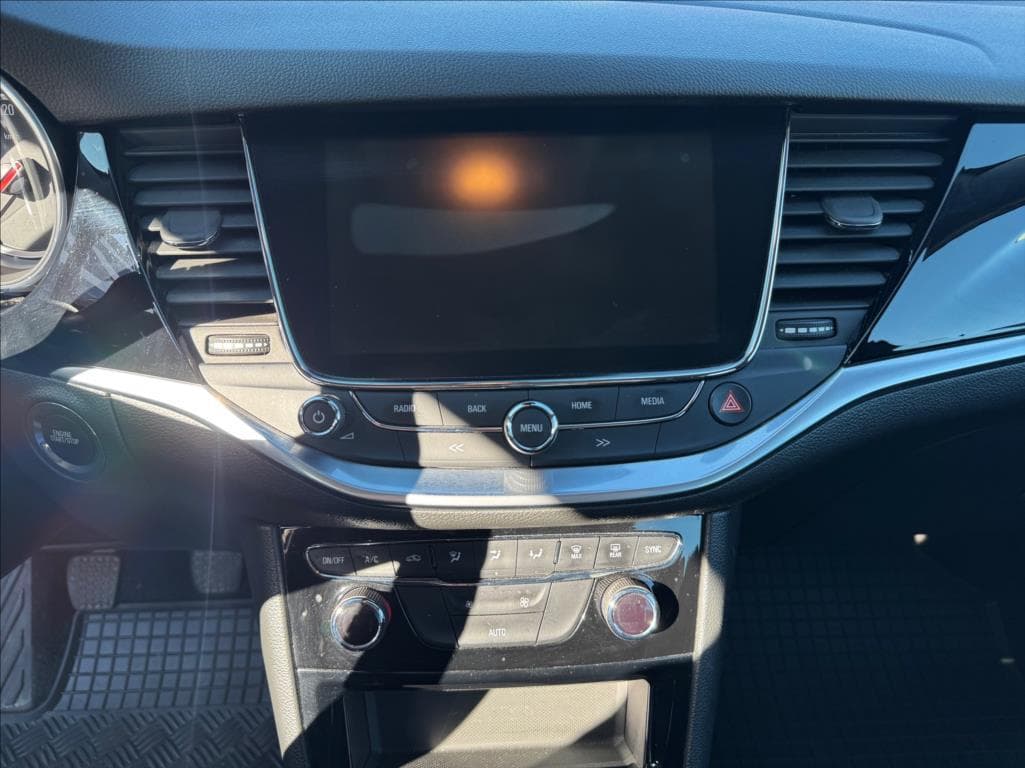2019 Opel ASTRA - 18
