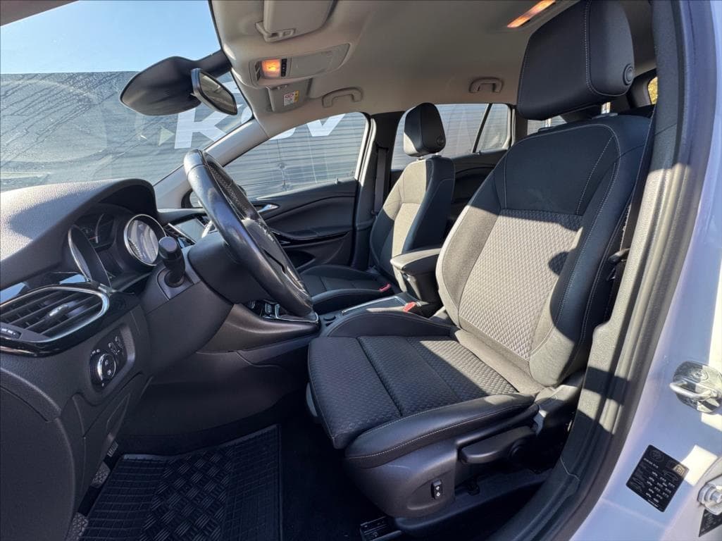 2019 Opel ASTRA - 12