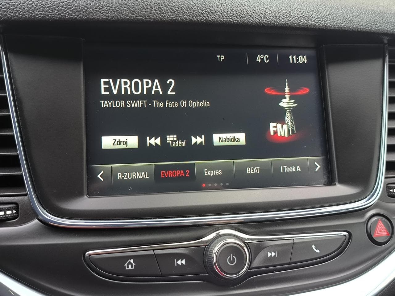 2017 Opel Astra - 11