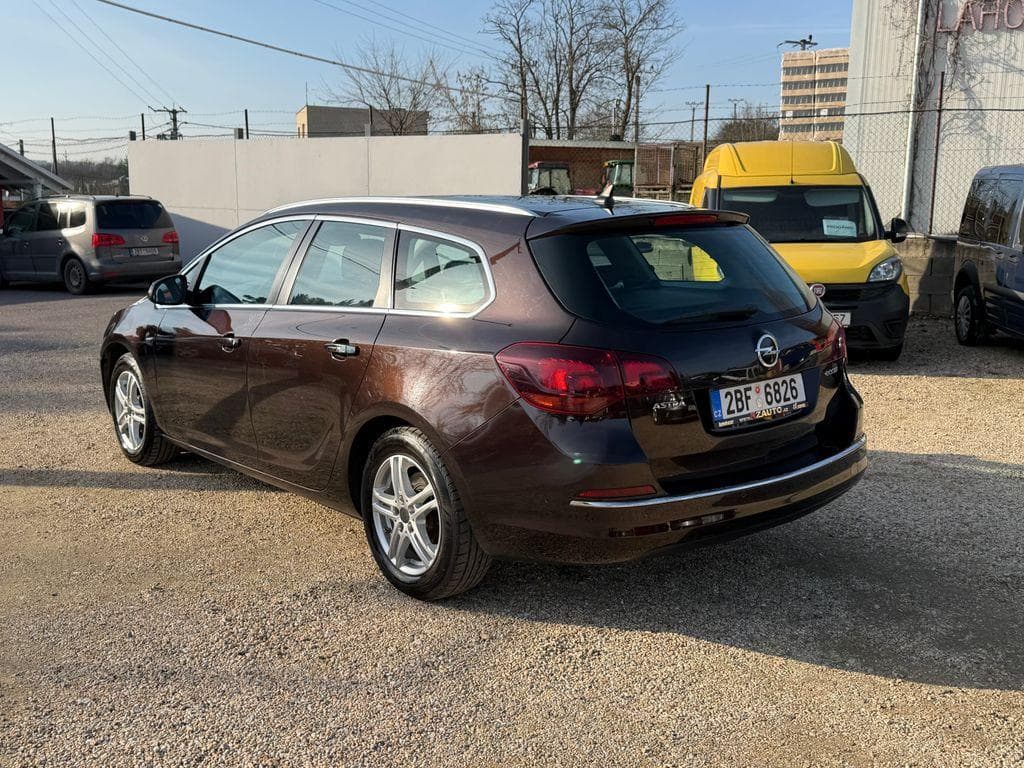2014 Opel ASTRA - 3
