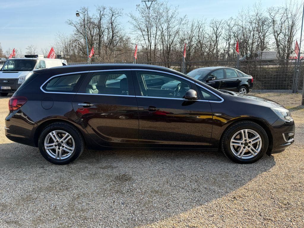 2014 Opel ASTRA - 8