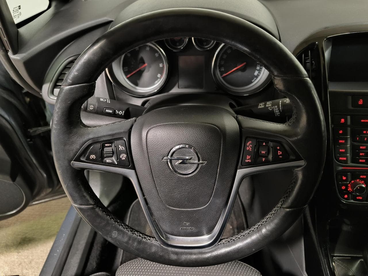 2016 Opel ASTRA - 13