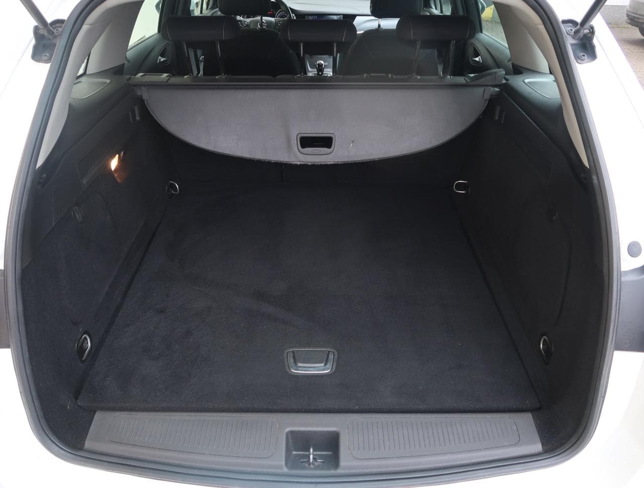 2016 Opel Astra - 19