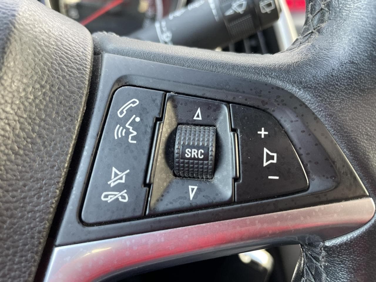 2011 Opel Astra - 17