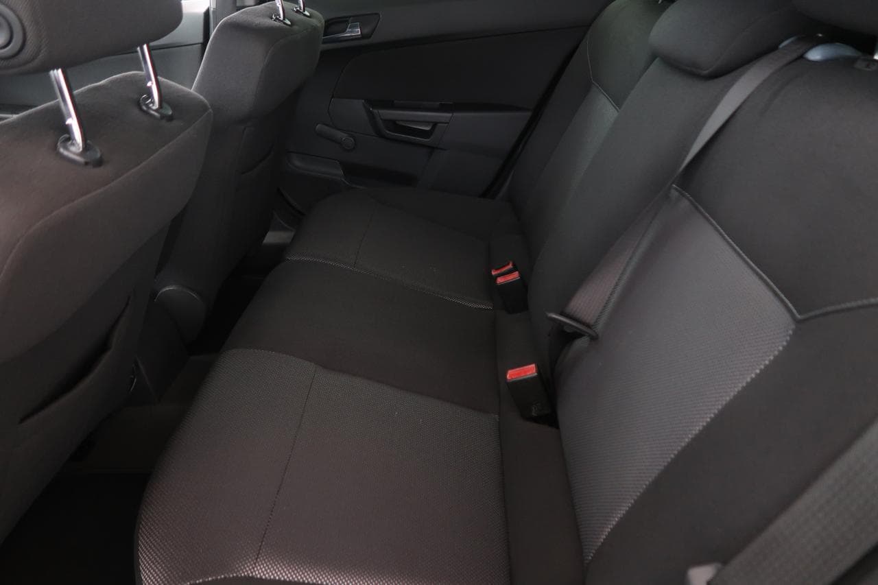 2009 Opel Astra - 15