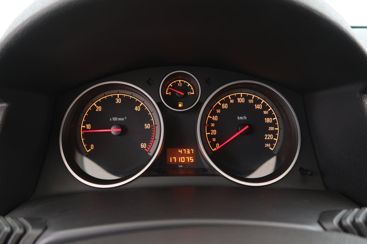 2009 Opel Astra - 17