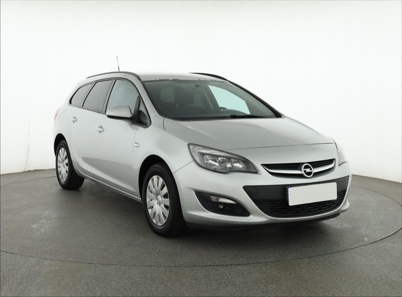 Opel Astra 1.6 CDTI 81kW kombi