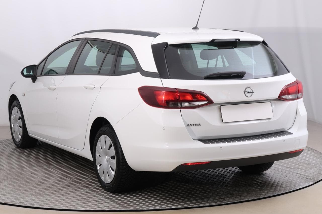 2019 Opel Astra - 5