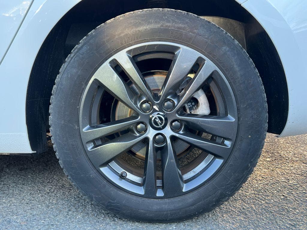 2020 Opel Astra - 18