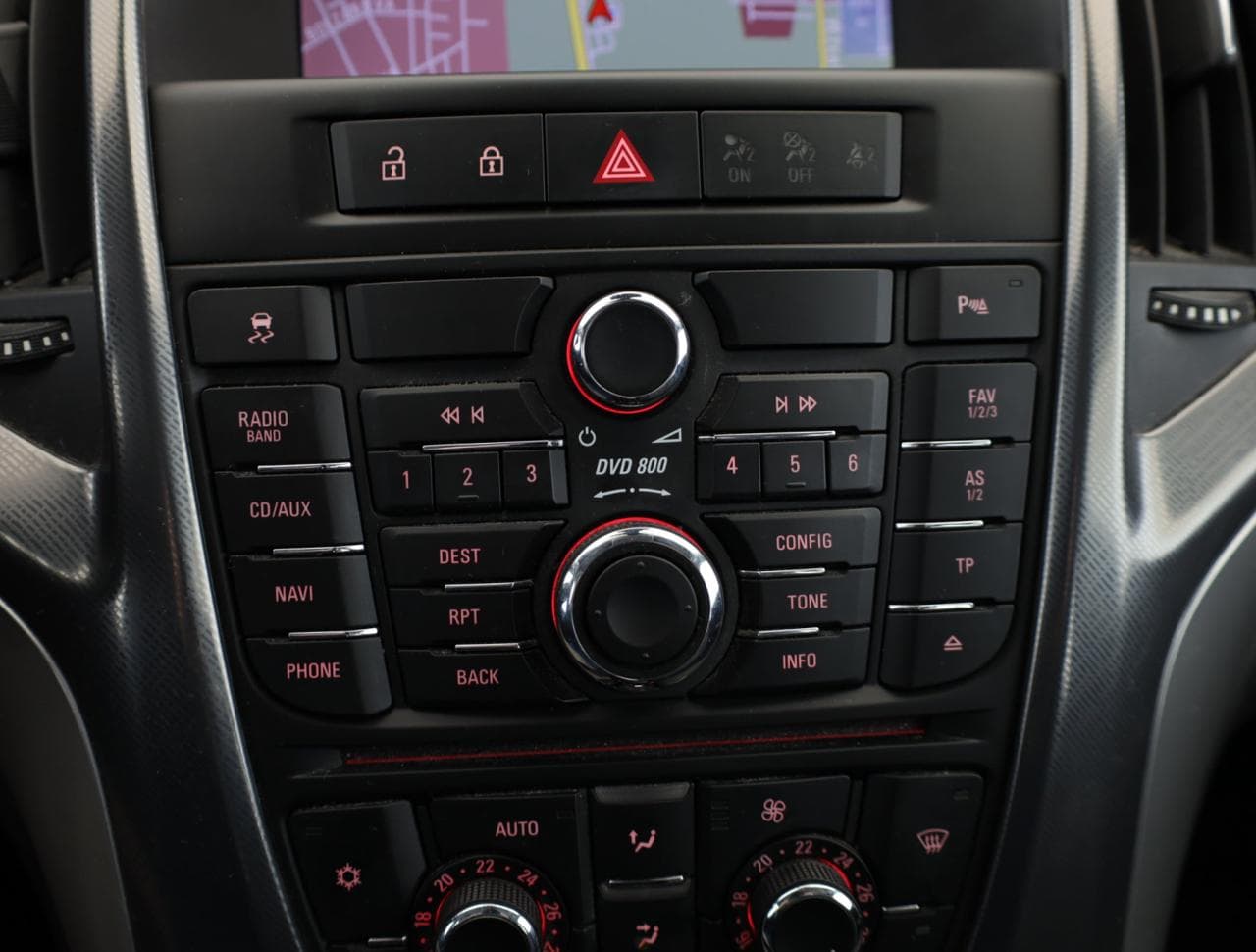 2011 Opel Astra - 18