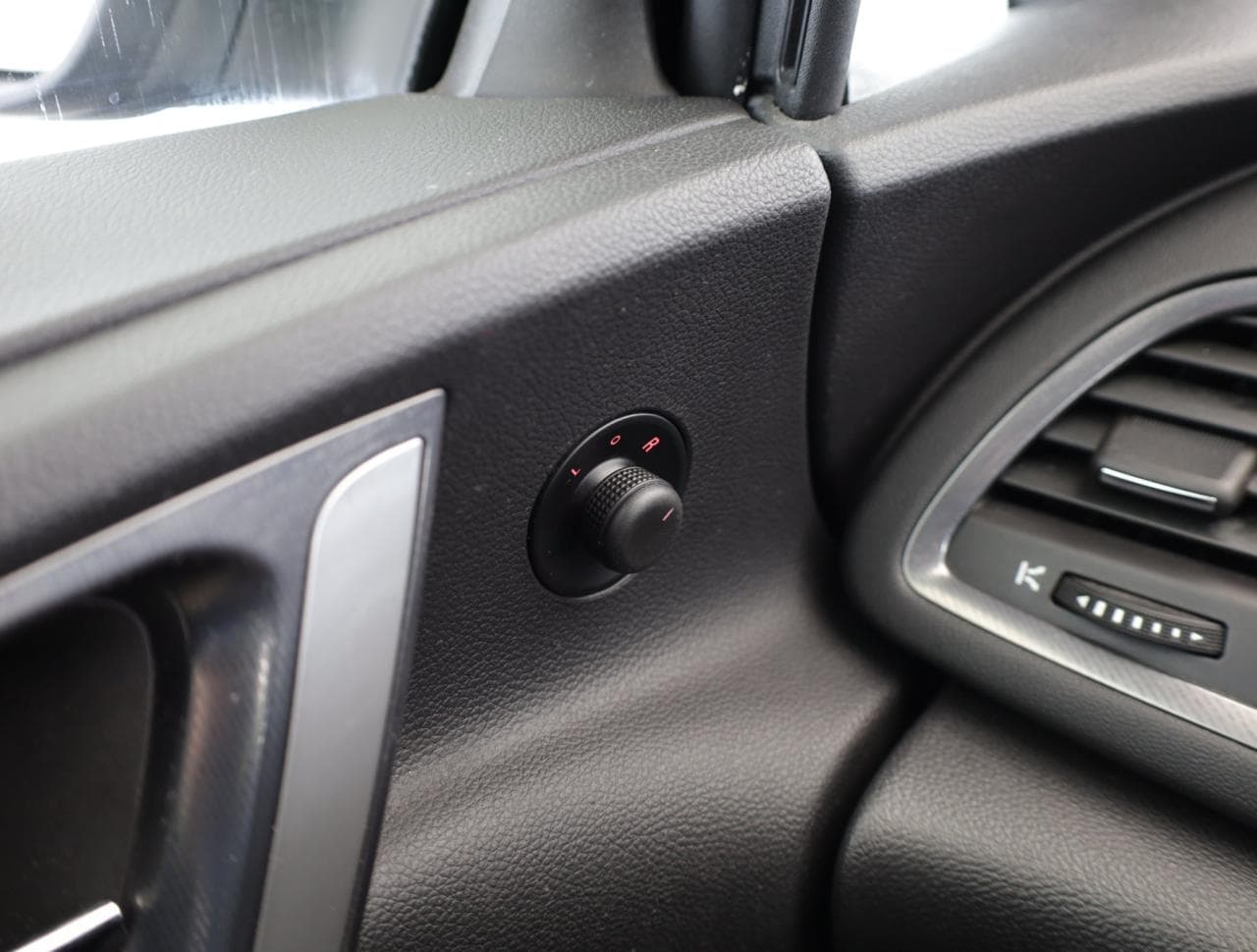 2011 Opel Astra - 20