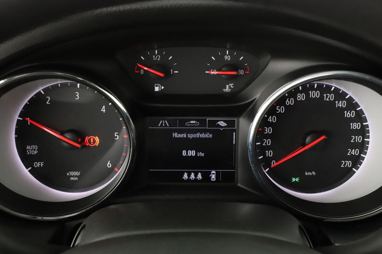 2020 Opel Astra - 15