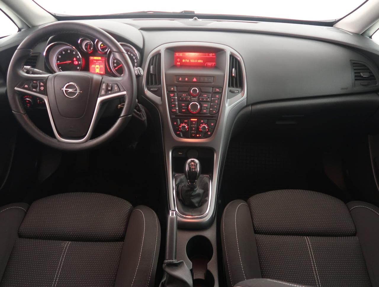2015 Opel ASTRA - 10