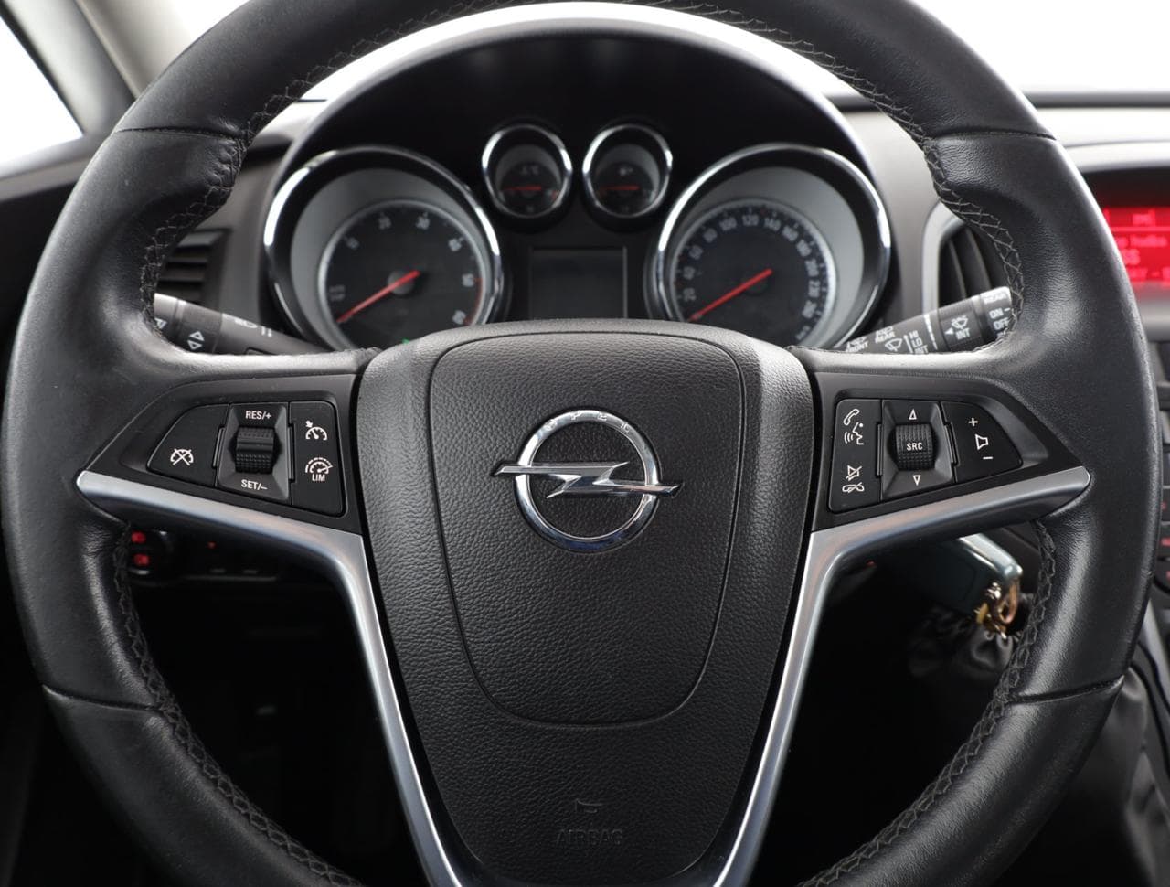 2016 Opel Astra - 14