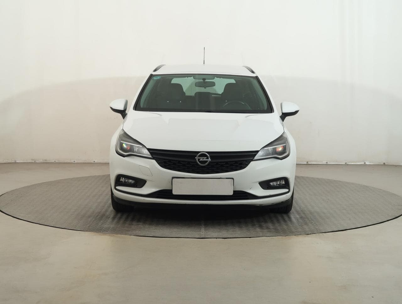 2016 Opel Astra - 2