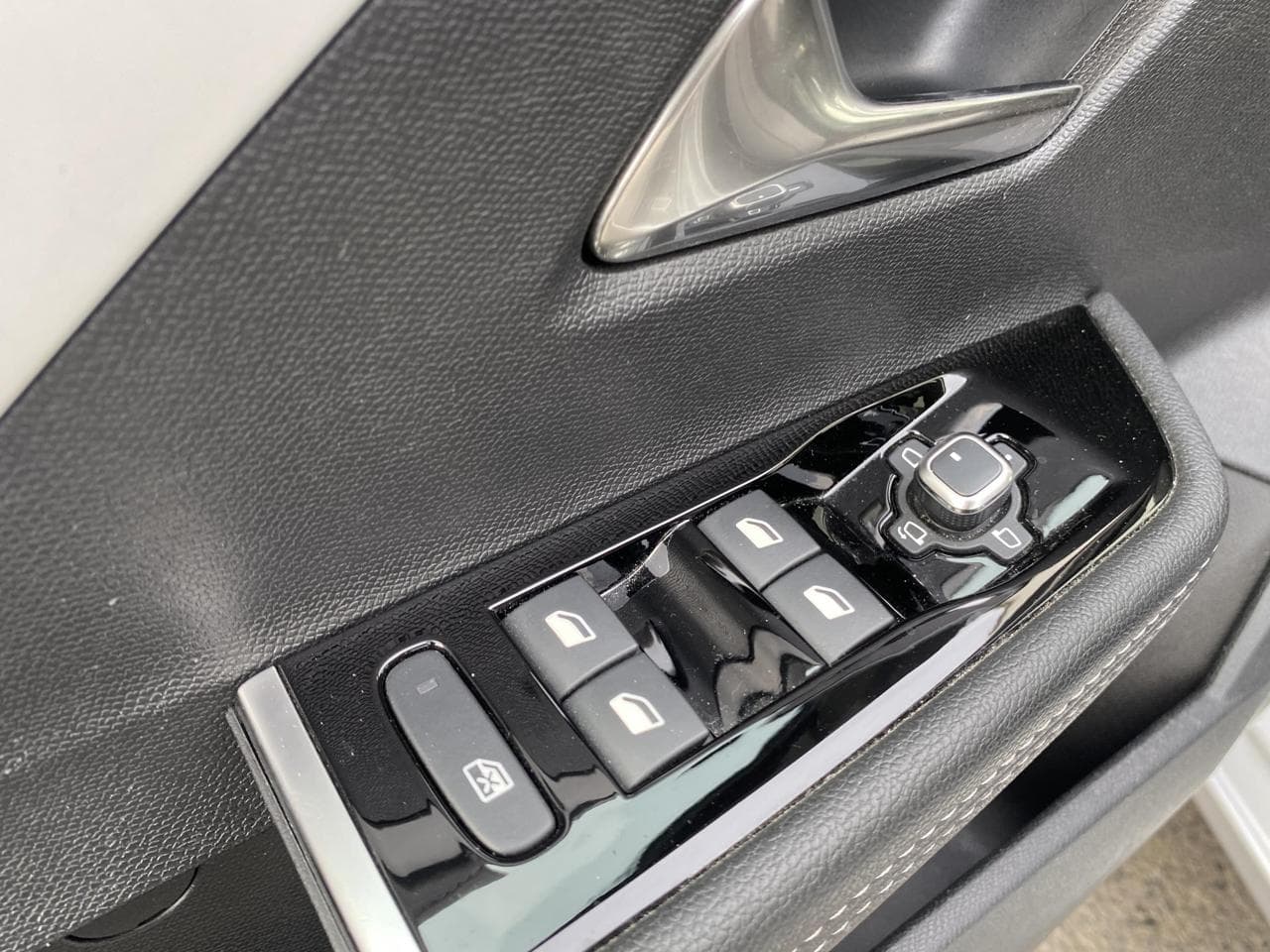 2024 Opel Astra - 25